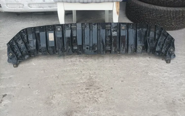 Накладка бампера за 35 000 тг. в Алматы