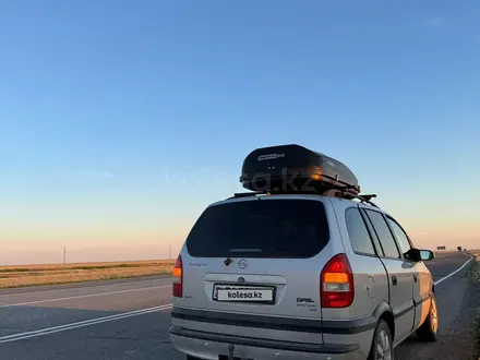 Opel Zafira 2002 года за 1 900 000 тг. в Уральск – фото 10