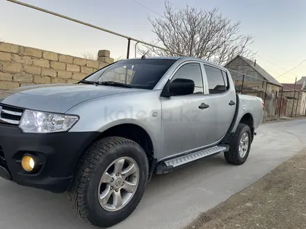 Mitsubishi L200 2012 года за 5 700 000 тг. в Актау – фото 2