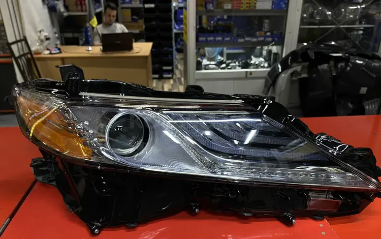 Фара на Toyota камри 70 за 95 000 тг. в Алматы