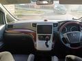 Toyota Vellfire 2009 года за 7 000 000 тг. в Атырау – фото 8