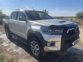 Toyota Hilux 2010 года за 7 500 000 тг. в Уральск – фото 2