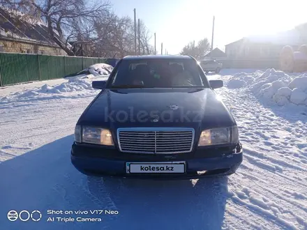 Mercedes-Benz C 180 1993 года за 1 600 000 тг. в Атбасар – фото 4