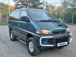 Mitsubishi Delica