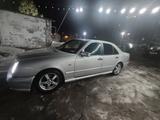 Mercedes-Benz E 230 1996 года за 2 300 000 тг. в Астана