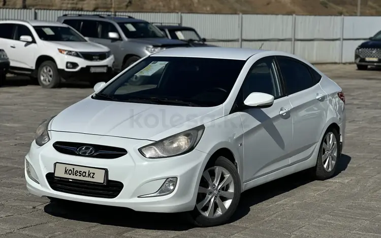 Hyundai Accent 2012 годаүшін4 250 000 тг. в Атырау