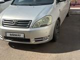 Toyota Avensis Verso 2003 года за 3 990 000 тг. в Астана – фото 2