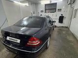 Mercedes-Benz C 320 2001 годаүшін3 300 000 тг. в Алматы – фото 4