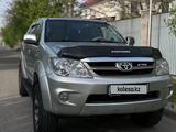 Toyota Fortuner 2005 годаүшін7 800 000 тг. в Алматы