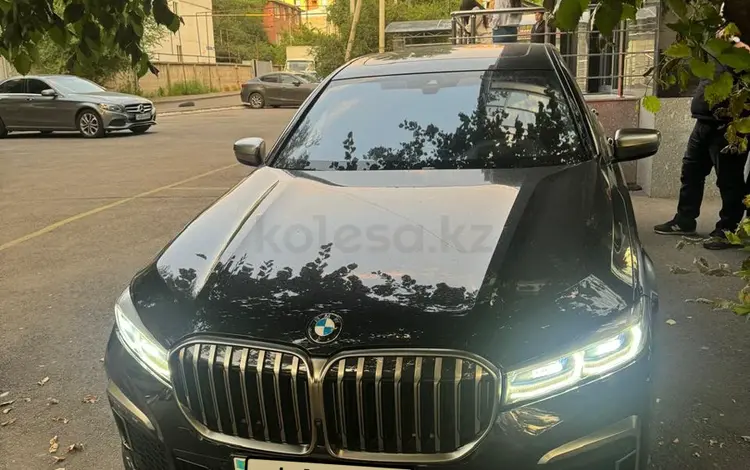 BMW M760 2021 года за 72 000 000 тг. в Алматы