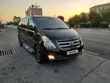 Hyundai Starex 2016 годаfor12 000 000 тг. в Шымкент – фото 3