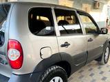 Chevrolet Niva 2016 годаfor2 550 000 тг. в Актау – фото 4