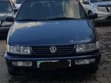 Volkswagen Passat 1994 годаүшін2 200 000 тг. в Караганда