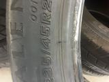 Шины Bridgestone 235 45 20 за 110 000 тг. в Шымкент