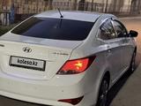 Hyundai Solaris 2015 года за 4 300 000 тг. в Шымкент – фото 2