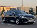 Hyundai Sonata 2018 года за 8 500 000 тг. в Талдыкорган – фото 2