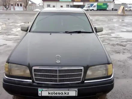 Mercedes-Benz C 200 1994 года за 1 000 000 тг. в Алматы