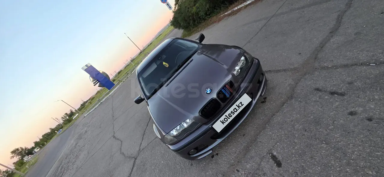 BMW 3 Series, 2001
