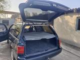 Volkswagen Passat 1994 годаfor2 200 000 тг. в Шымкент – фото 2