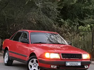 Audi 100