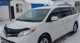 Toyota Sienna 2011 годаfor10 300 000 тг. в Атырау – фото 3