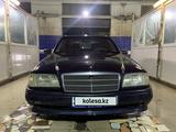 Mercedes-Benz C 200 1995 годаүшін1 800 000 тг. в Караганда – фото 3