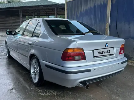 BMW 528 1998 года за 4 000 000 тг. в Алматы – фото 5