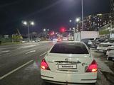 Nissan Teana 2006 годаүшін1 200 000 тг. в Астана