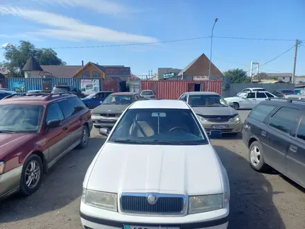 Skoda Octavia 2002 года за 2 000 000 тг. в Семей – фото 9