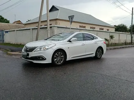 Hyundai Grandeur 2015 года за 7 500 000 тг. в Шымкент – фото 17