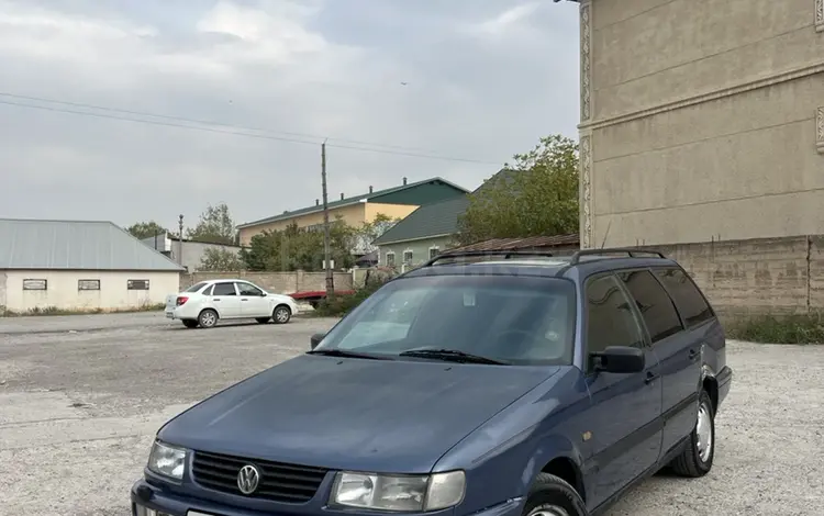 Volkswagen Passat 1993 годаүшін1 900 000 тг. в Шымкент