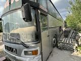 Volvo  B10 Series 1995 года за 4 500 000 тг. в Шымкент – фото 2
