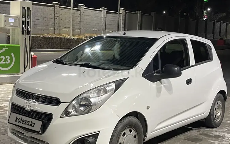 Chevrolet Spark 2013 года за 3 700 000 тг. в Алматы