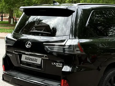 Lexus LX 570 2021 года за 55 500 000 тг. в Астана – фото 10