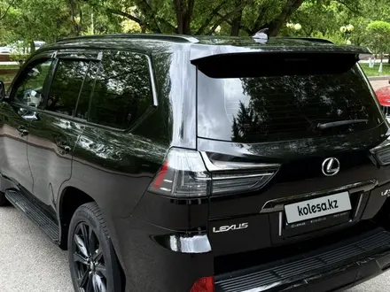 Lexus LX 570 2021 года за 55 500 000 тг. в Астана – фото 4
