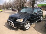 Mercedes-Benz ML 320 2000 года за 3 300 000 тг. в Тараз