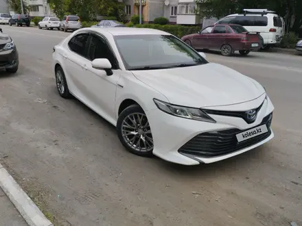Toyota Camry 2020 года за 13 700 000 тг. в Петропавловск – фото 5