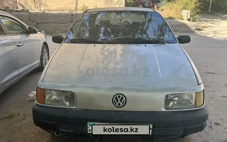 Volkswagen Passat 1988 года за 850 000 тг. в Караганда