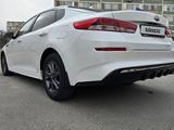 Kia Optima 2018 года за 10 700 000 тг. в Актау – фото 3