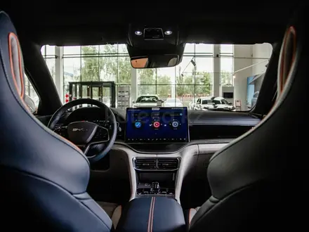 BYD Song Plus Flagship 150 DM-i 2026 года за 15 990 000 тг. в Костанай – фото 18