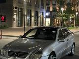 Mercedes-Benz C 200 2001 года за 2 900 000 тг. в Алматы – фото 2