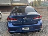 Hyundai Sonata 2019 года за 4 700 000 тг. в Актобе – фото 4
