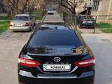 Toyota Camry 2021 годаүшін16 100 000 тг. в Алматы – фото 4