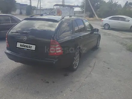 Mercedes-Benz C 200 2002 года за 3 500 000 тг. в Алматы – фото 4