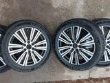Диски с шинами LEXUS LX 600 LX 700 б/у в оригинале за 700 000 тг. в Шымкент