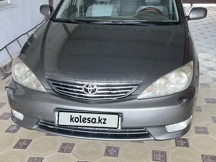 Toyota Camry 2005 года за 7 400 000 тг. в Алматы – фото 2