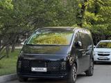 Hyundai Staria 2022 года за 22 000 000 тг. в Алматы