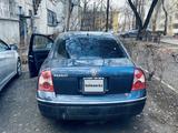 Volkswagen Passat 2004 года за 2 458 865 тг. в Алматы – фото 2