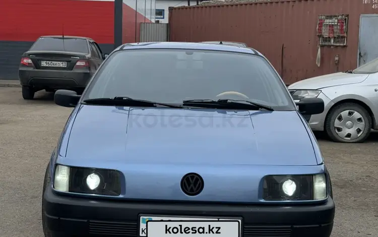 Volkswagen Passat 1992 года за 2 500 000 тг. в Астана