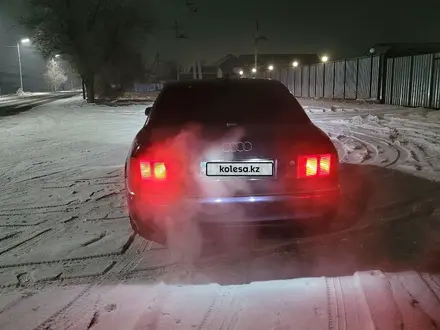 Audi A8 2000 года за 3 500 000 тг. в Алматы – фото 6